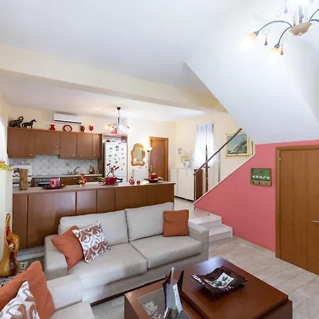 Monica Holiday home